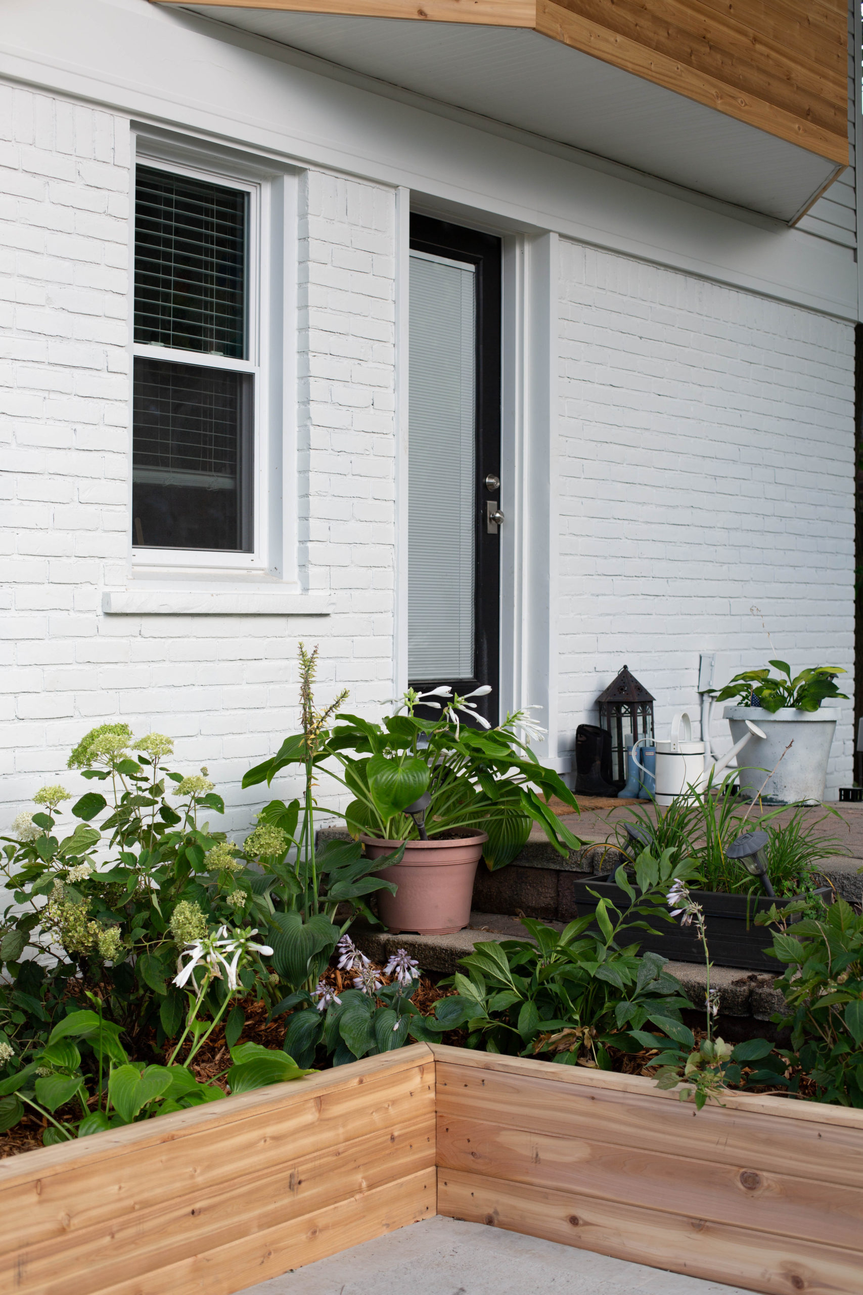 how to make a cedar planter box